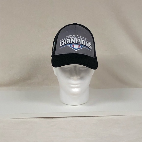 Men’s Adjustable Carolina Chanticleers Hat - Picture 1 of 8